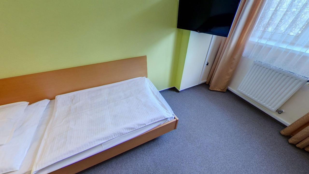 Bella Hotel Szeged Buitenkant foto